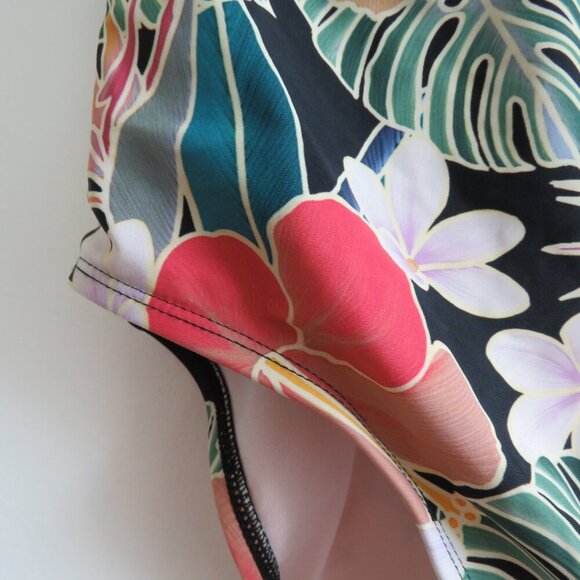 HURLEY Hawaiian Floral UPF 50+ Stretch Midweight One Piece Swimsuit - Size M - Picture 7 of 15